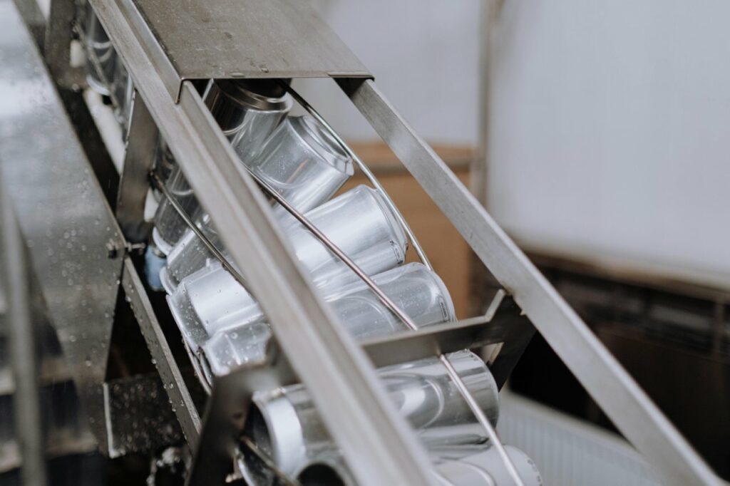 Jak wybrać maszynę pakującą